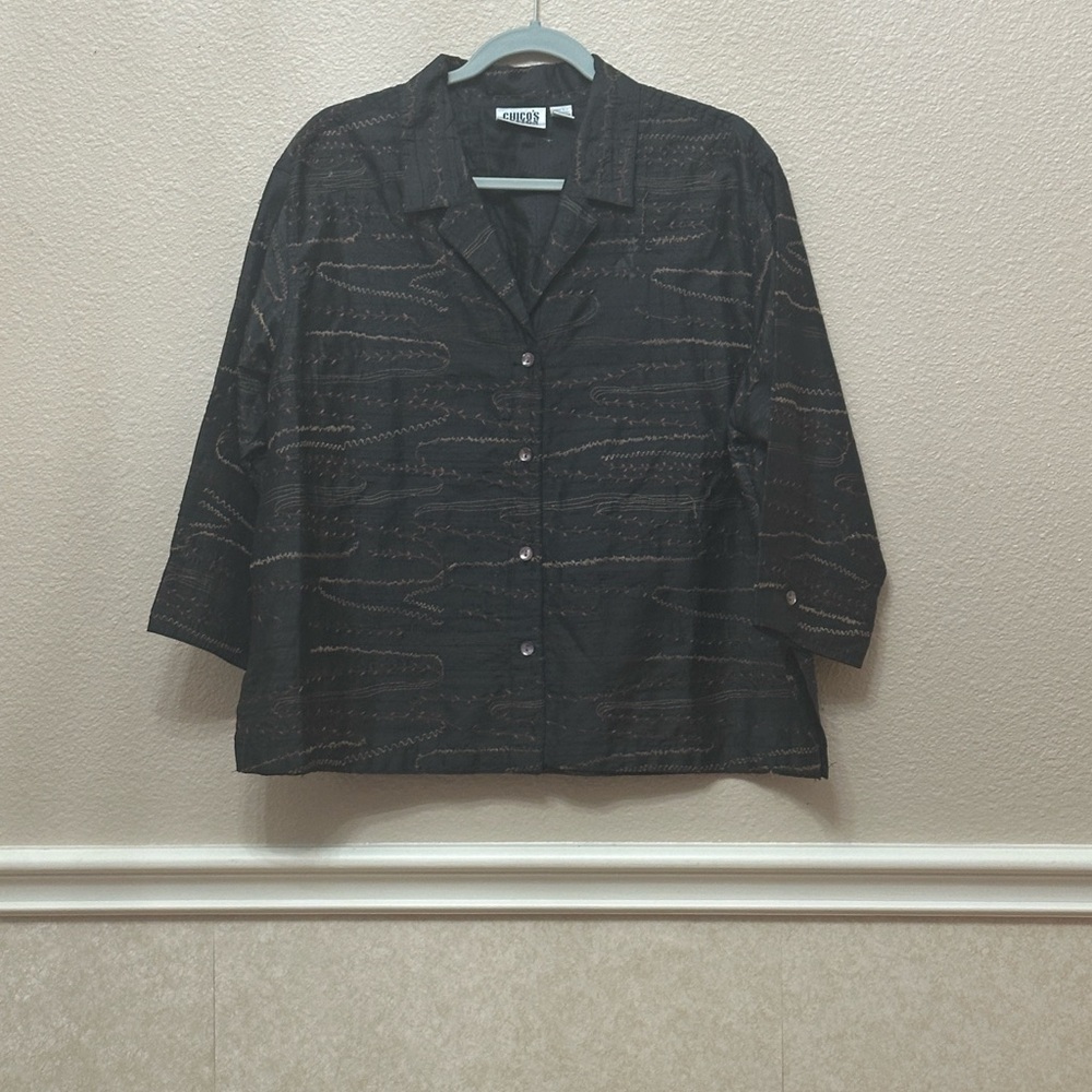 Chico's Design brown embroidered Button-Up jacket blouse 100% silk Size 2 - Picture 4 of 12